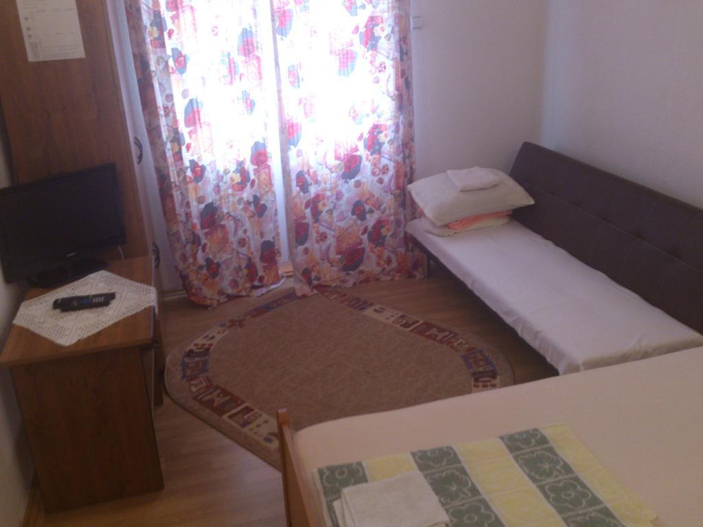 Brig Apartments Живогошче Экстерьер фото